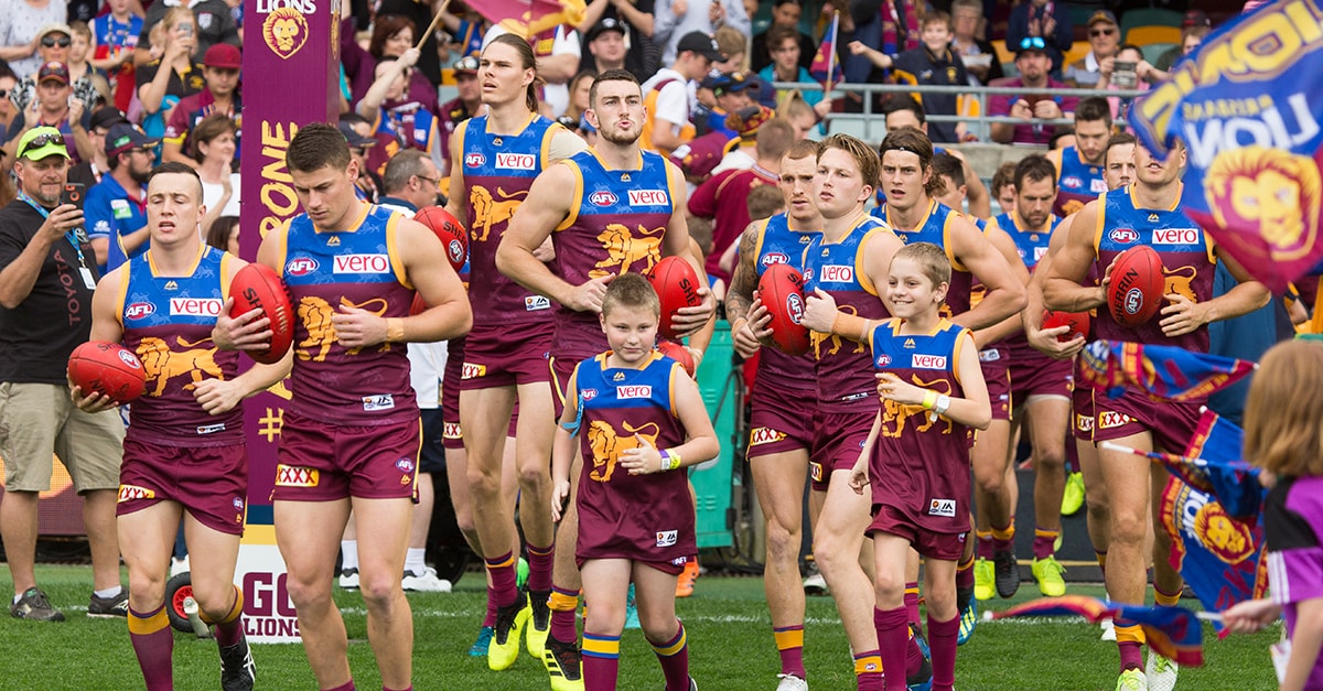 WEB IN THE MIX ROund 18 lions.jpg